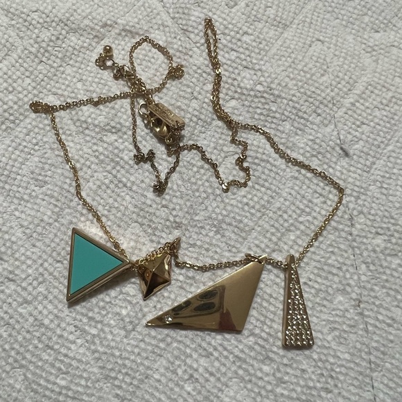 American Eagle gold tone necklace
